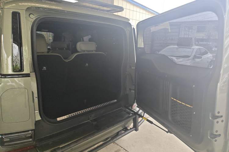 Used iCAR V23 2025 501 Four-Wheel Drive Intelligent Driving Version Trunk