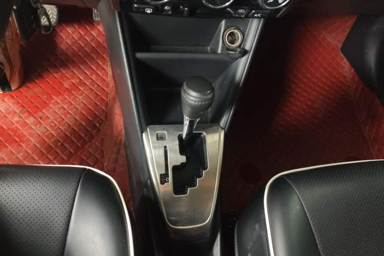 Used Toyota YARiS L Zhi Xuan 2016 Revised 1.5E CVT Charming Edition