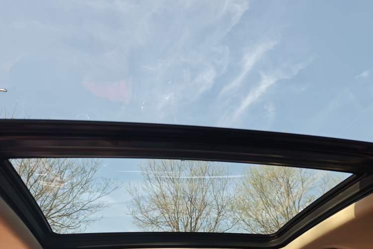 Used Buick Envision 2016 28T Four-Wheel Drive Elite Version Headliner