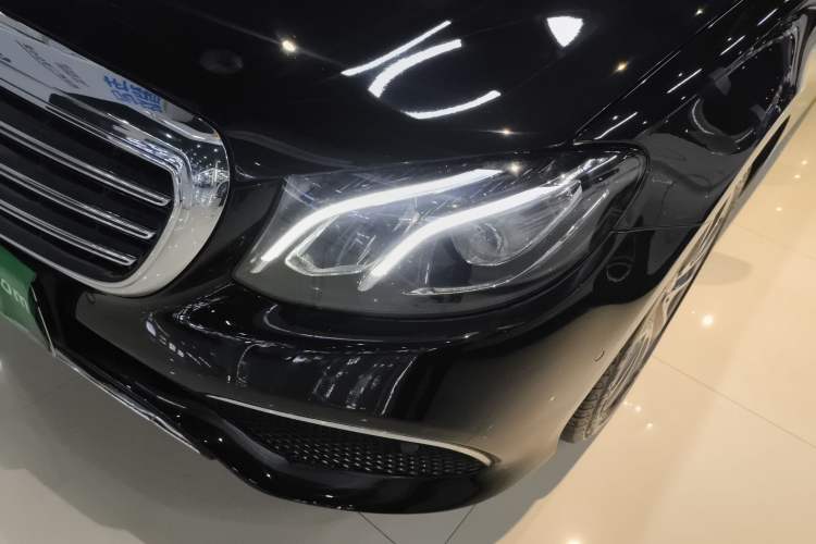 Used Mercedes-Benz E-Class 2019 E 300 L Luxury Model

