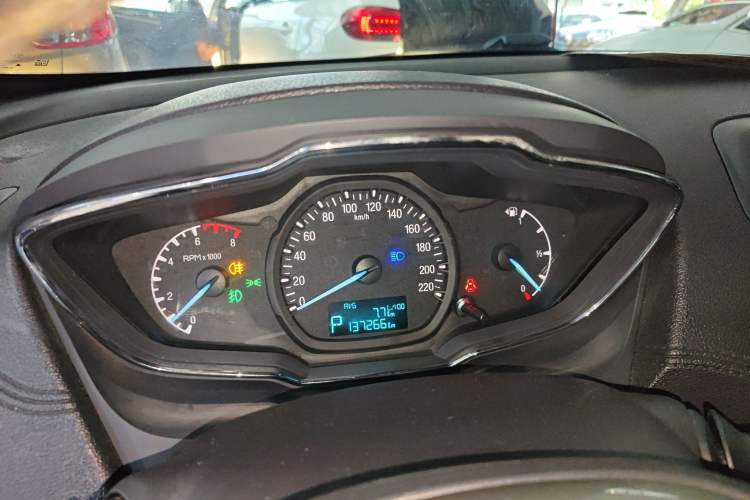 Used Ford Escort 2015 1.5L Automatic Fashion Model