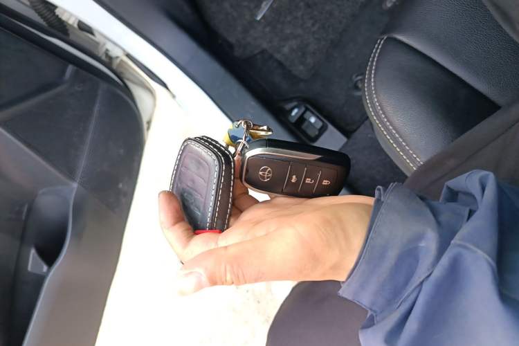 Used Toyota Corolla 2018 1.2T S-CVT GL-i Zhihui Edition Vehicle Key