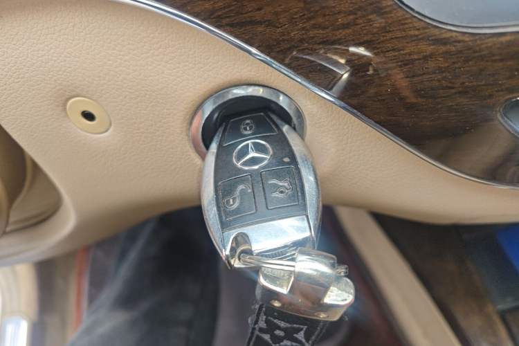 Used Mercedes-Benz S-Class 2012 S 300 L Business Standard Model Vehicle Key