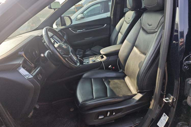 Used Cadillac XT5 2020 28T Luxury Version
