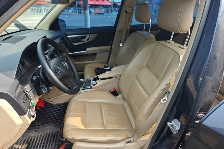 Used Mercedes-Benz GLK-Class 2008 GLK 300 4MATIC Luxury Model Left Front Seat