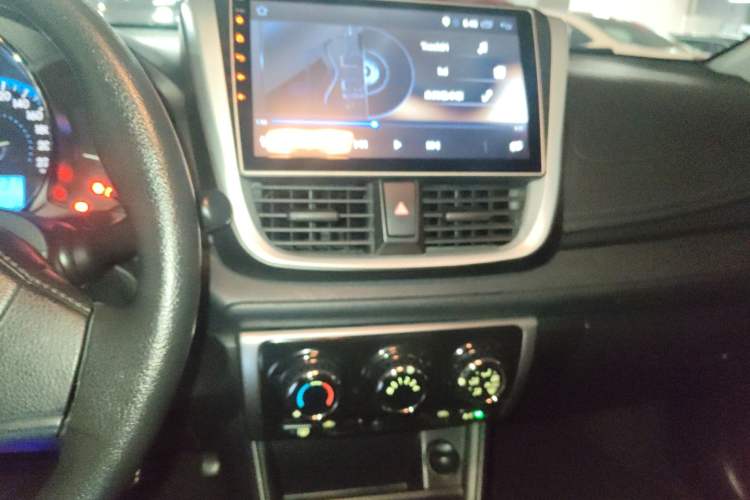 Used Toyota Vios 2017 1.5L CVT Innovation Edition Audio And AC Panel