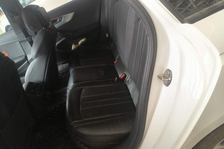 Used Audi A4L 2022 40 TFSI Fashion Dynamic Model Left Rear Seat