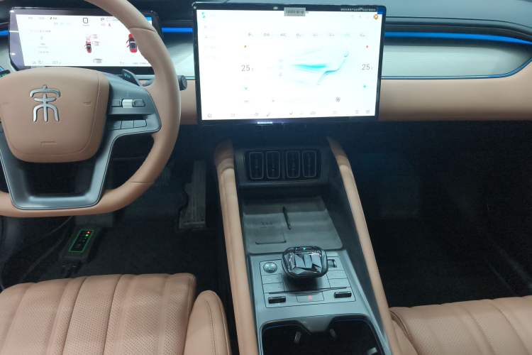 Used BYD Song L EV 2025 Intelligent Driving Version 662 km LiDAR Excellence Edition Audio And AC Panel