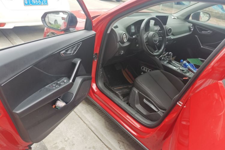 Used Audi Q2L 2018 35 TFSI Launch Exclusive Edition China VI
