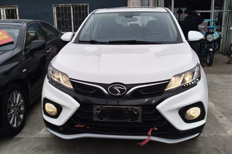 Used Soueast DX3 2019 1.5T CVT Luxury Version China VI Standard Front