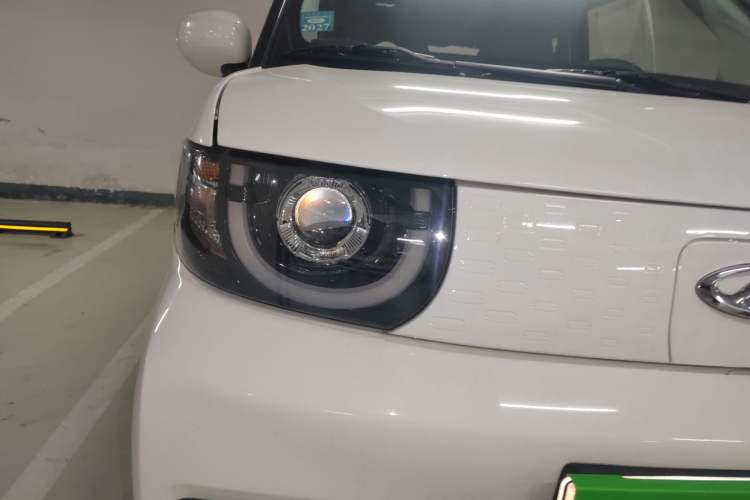 Used Chery QQ Ice Cream 2022 170km Sundae Phosphate Lithium-Ion