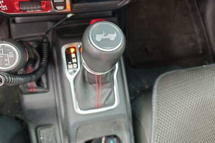 Used Jeep Wrangler 2021 2.0T Robin Hood Four-Door Edition
