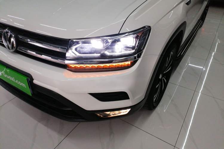 Used Volkswagen Tharu 2020 280TSI Two-Wheel Drive Luxury Plus Version China VI Standard
