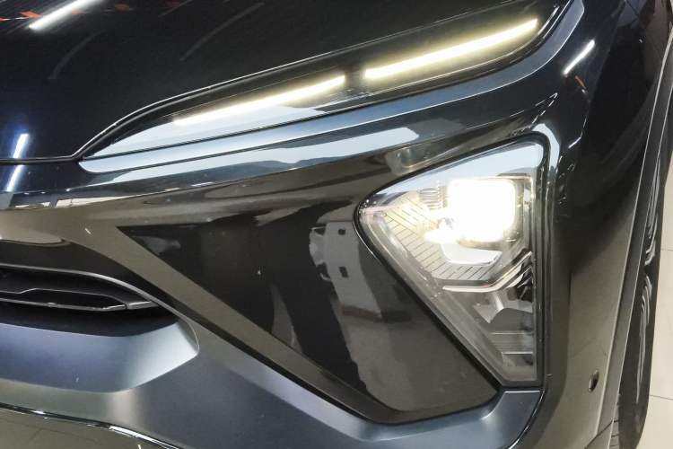Used Nio EC6 2020 615 km Performance Edition Left Front Headlight