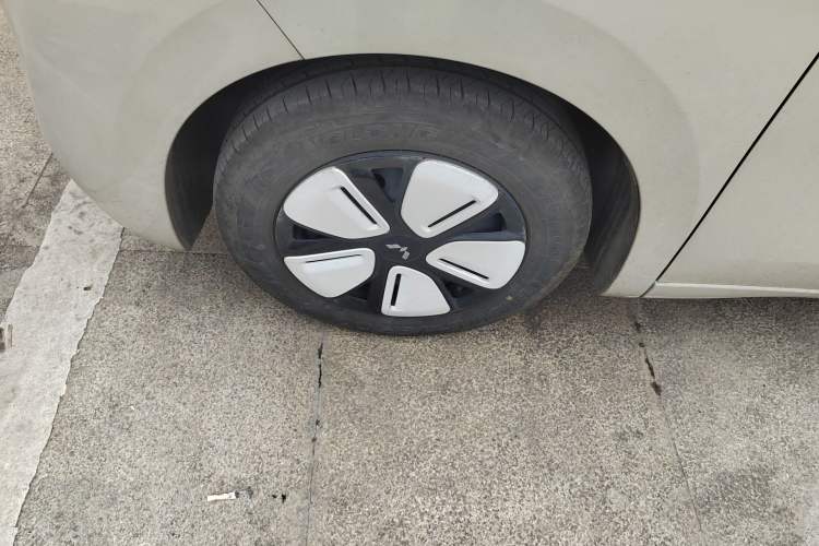 Used Wuling Hongguang MINIEV 2025 Four-Door Version Advanced Edition
