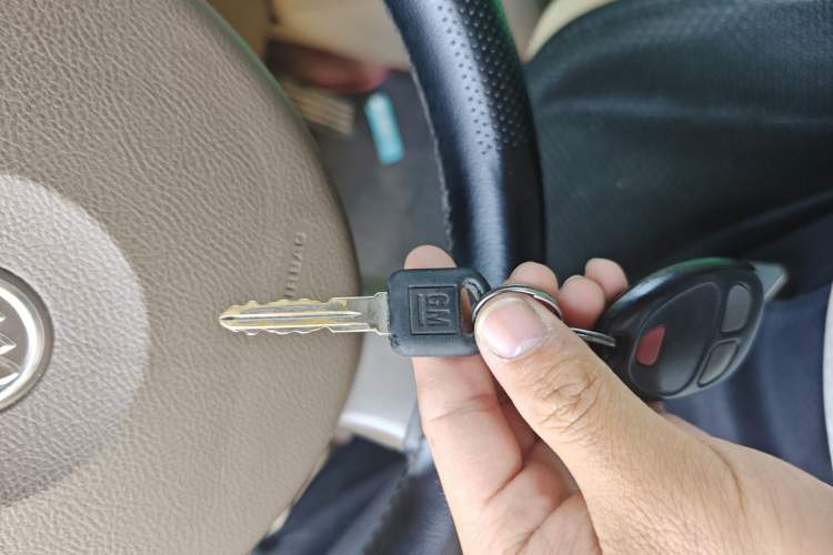 Used Buick GL8 2014 2.4L Classic Edition
