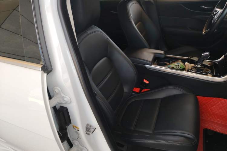 Used Jaguar XEL 2020 2.0T 200 PS S Advanced Elegance Edition