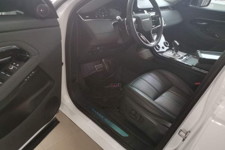 Used Land Rover Range Evoque 2022 Facelifted Aurora L 249 PS R-Dynamic Luxury Edition
