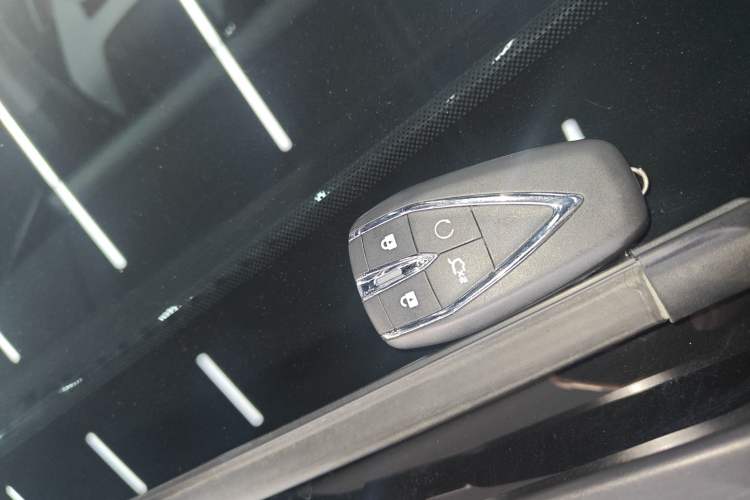 Used Changan CS75 PLUS 2025 Model, 3rd Generation Champion Edition 1.5T Jinghang Version