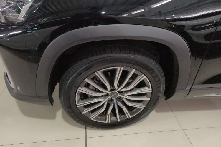 Used JETOUR X90 PLUS 2024 1.6TD DCT Villa PRO 7-Seater Left Front Wheel Hub