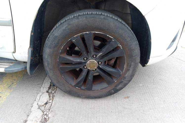 Used Chery Tiggo 3 2015 1.6L Manual Zhishang Commemorative Edition Right Front Wheel Hub