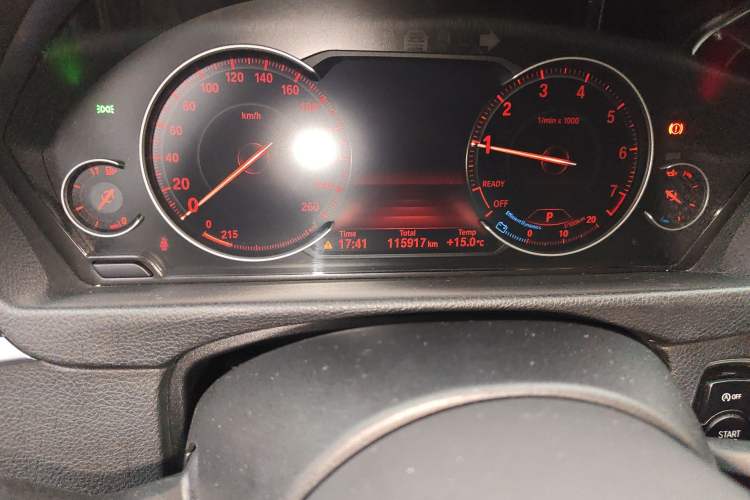 Used BMW 3 Series 2019 320Li M Sport Night Edition Odometer Close Up