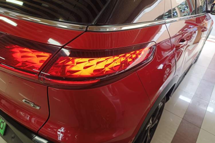 Used XPeng G3 2020 520i Luxury Edition Exterior 3