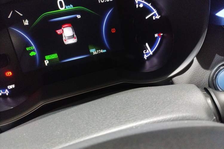 Used Toyota C-HR 2021 Dual-Motor 2.0L E-CVT Luxury Edition Instrument Cluster