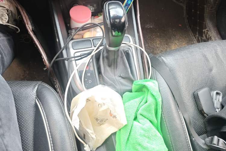 Used Hyundai ix25 2015 2.0L Automatic Two-Wheel Drive Intelligent GLS