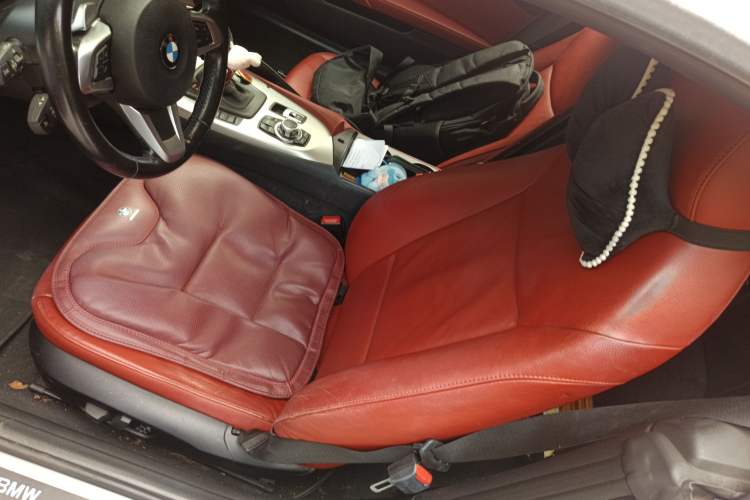 Used BMW Z4 2009 sDrive23i Leading Model
