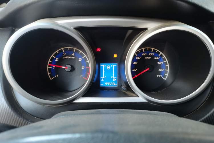 Used CHANGAN KAICHENG Ounuo S 2014 1.3L Happiness Model
