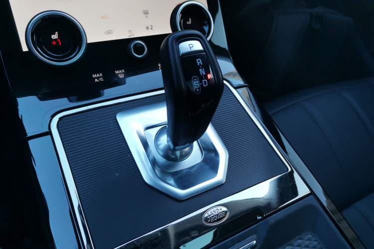 Used Land Rover Range Rover Evoque 2022 Aurora L 249 PS R-Dynamic Collins Antique Bronze Special Edition