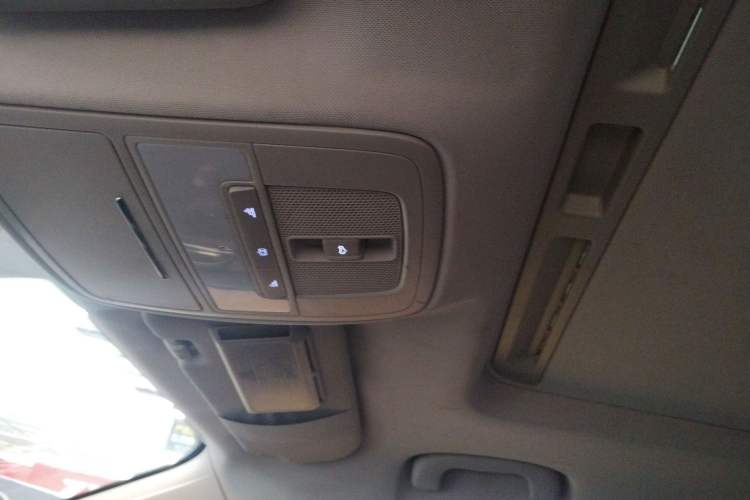 Used Roewe Ei5 2018 Internet Flagship Edition
