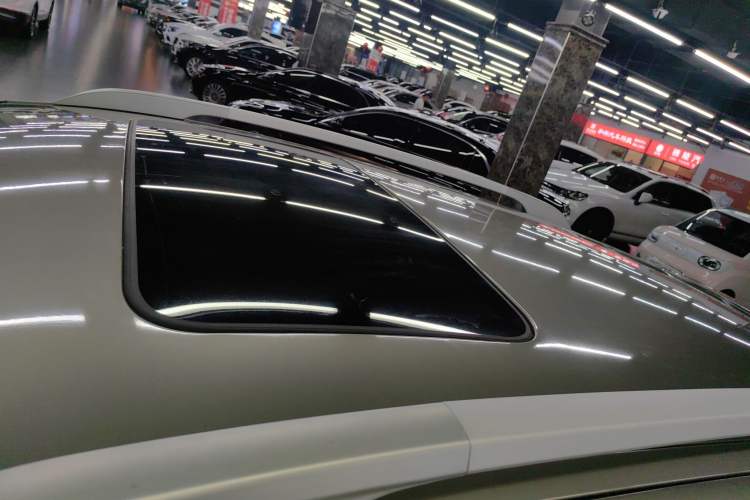 Used Peugeot 3008 2015 2.0L Automatic Classic Edition