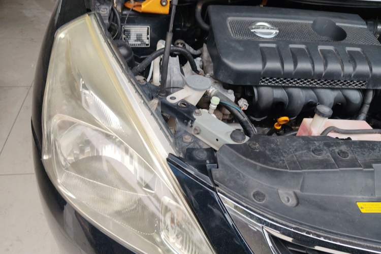 Used Nissan Tiida 2011 1.6L CVT Smart Version