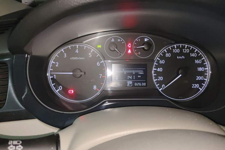 Used Nissan Tiida 2011 1.6L CVT Smart Version Instrument Cluster