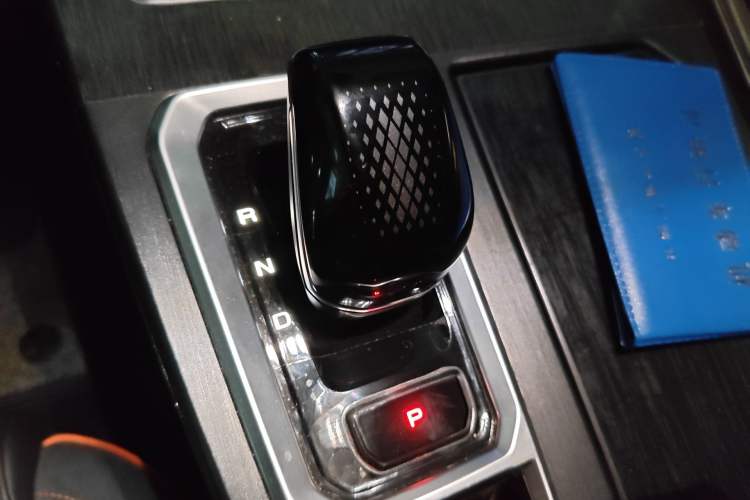 Used Wey Macchiato DHT-PHEV 2021 1.5L Special Edition Gear Lever