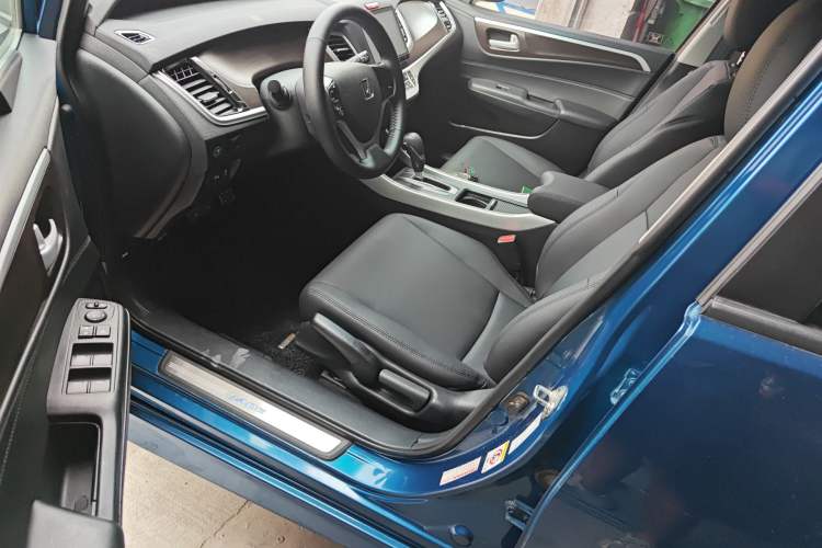 Used Honda Jade 2016 1.8L Automatic Comfort Elite Version 5 Seats Driver Seat