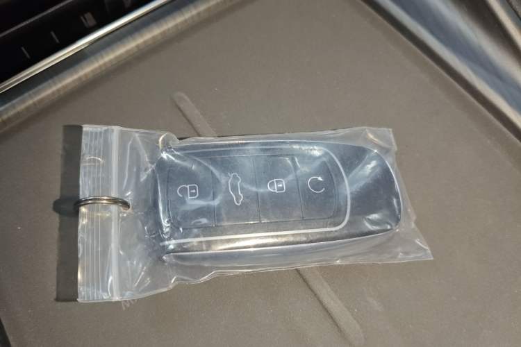 Used Chery Tiggo 8 PLUS 2025 290TGDI DCT Luxury 5-Seater
