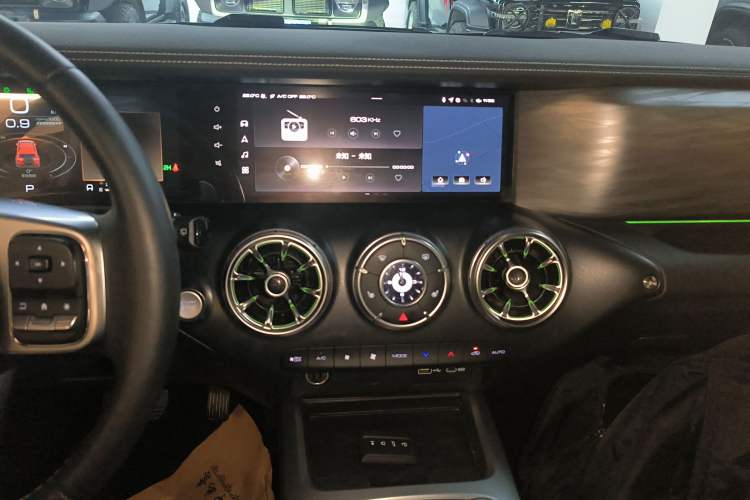 Used Tank 300 2023 Off-Road Edition 2.0T Conqueror Audio And AC Panel