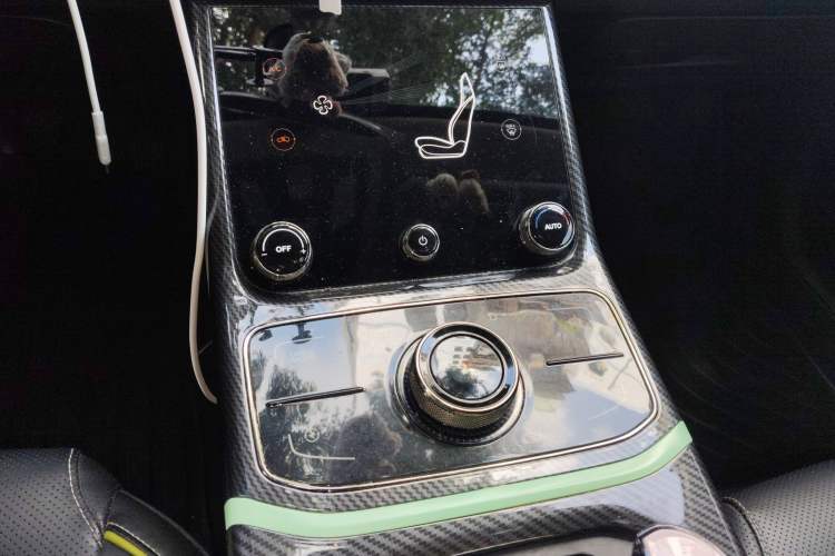 Used NETA U 2023 NETA U-Ⅱ Challenge Edition 400 Lite Lithium Iron Phosphate
