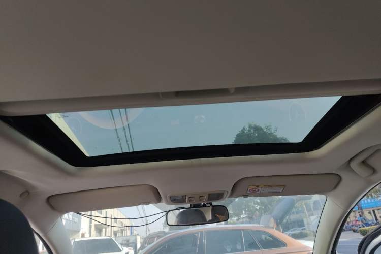 Used Haval H1 2016 Blue Label 1.5L AMT Luxury Model
