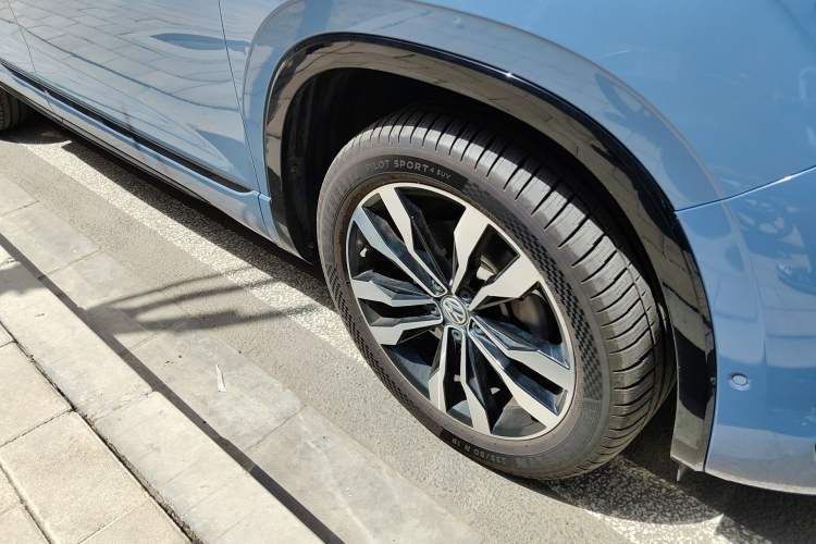 Used Volkswagen Tayron X 2020 380TSI Four-Wheel Drive Prestige Connected Version
