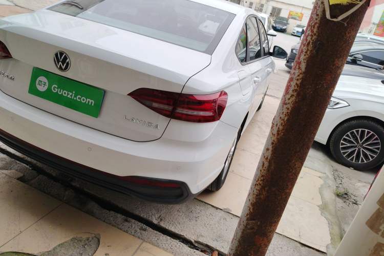 Used Volkswagen Lavida 2023 Revised 1.5L Automatic DeYi Edition Right Rear Taillight