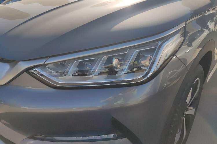 Used BYD Song PLUS New Energy 2021 EV Flagship Model
