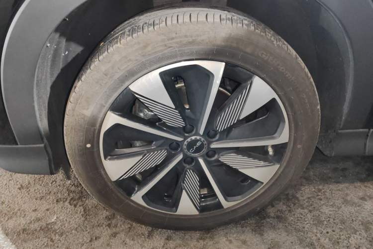 Used BYD Song PLUS New Energy 2025 EV Smart Drive Edition 605km Flagship Model