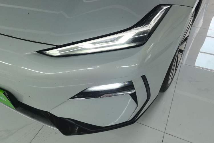 Used Geely Galaxy E8 2024 550 km Range Rear-Drive MAX