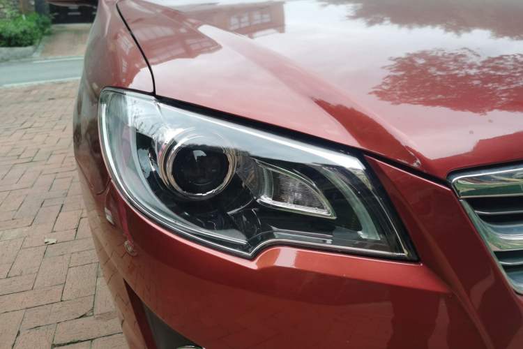 Used Toyota Corolla EX 2013 1.6L Automatic Luxury Edition Right Front Headlight