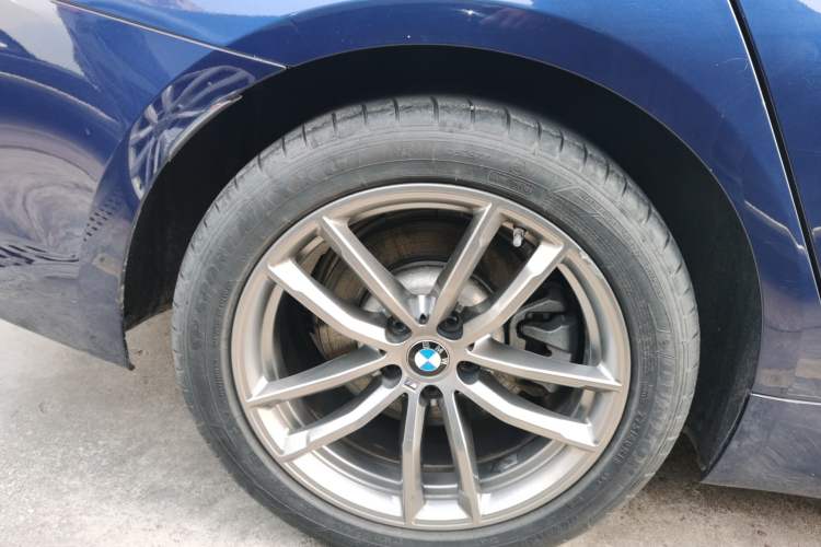 Used BMW 5 Series (Import) 2020 525i M Sport Package