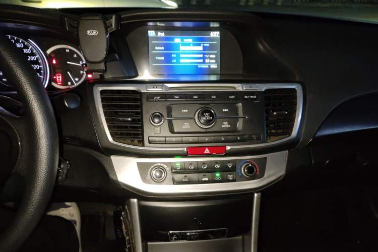 Used Honda Accord 2015 2.0L LX Comfort Edition